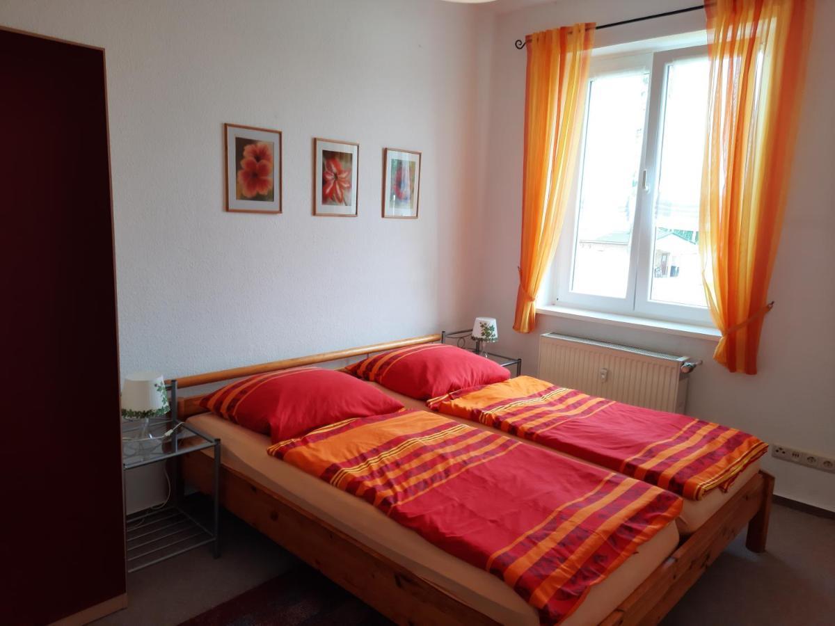 Uns Luett Wohnung Nossentiner Huette Exterior photo
